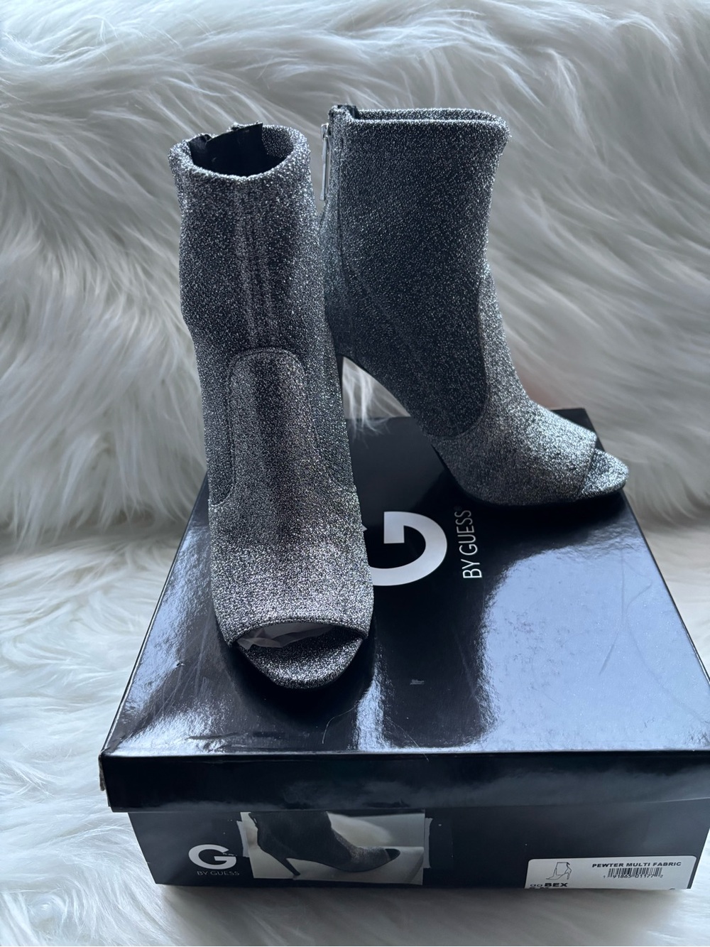 GUESS GG BEX PEEP TOE STILETTO BOOTIES. SHIMMER PATTERN. SIZE 6 M NWT $40.00
